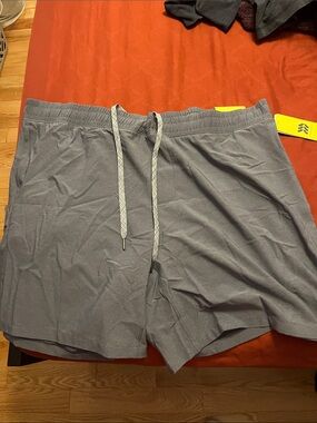 F&F Men's Gray Athletic Drawstring Lounge Shorts